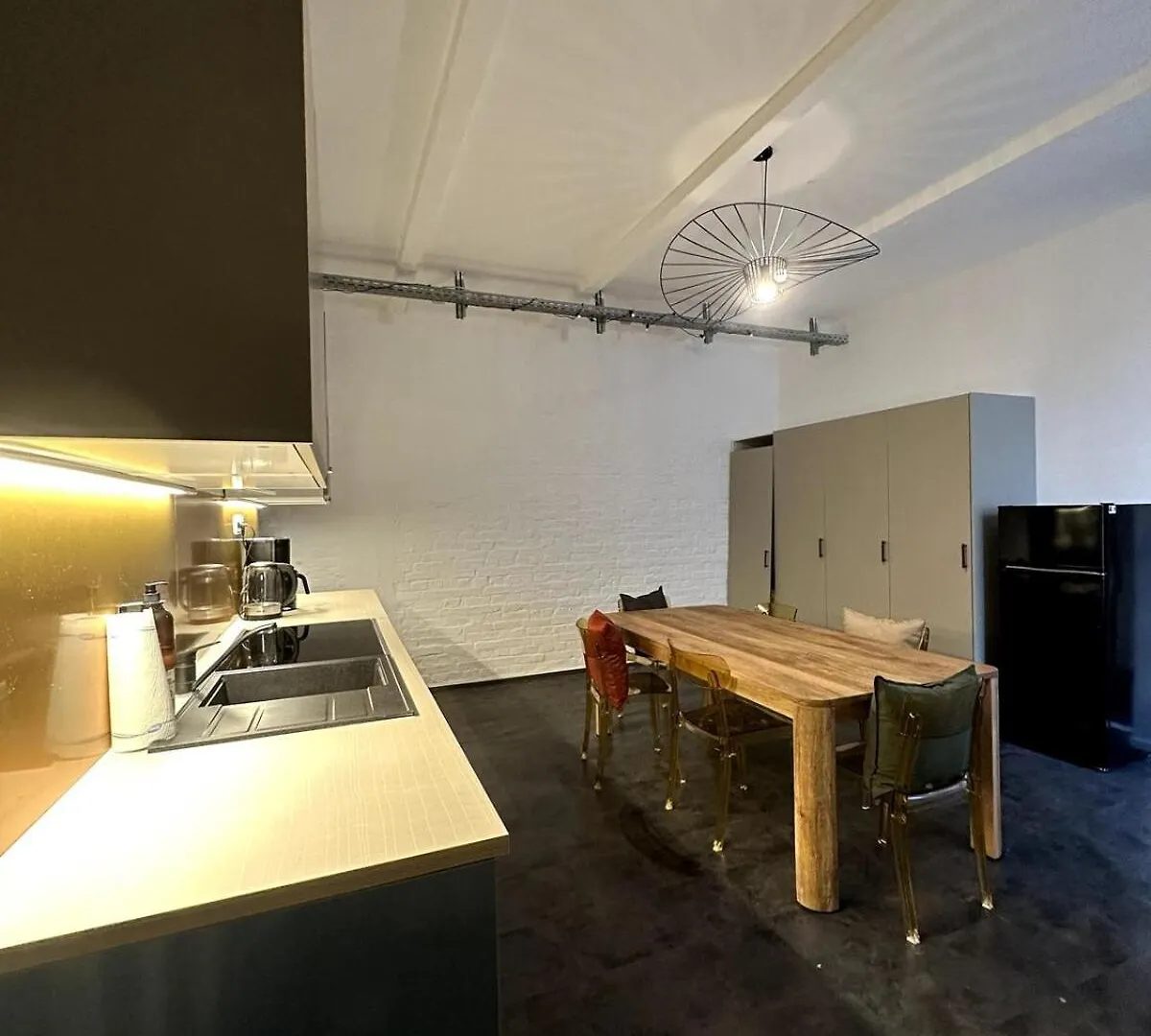 Beautiful Room In Shared Apartment In Kreuzberg Βερολίνο
