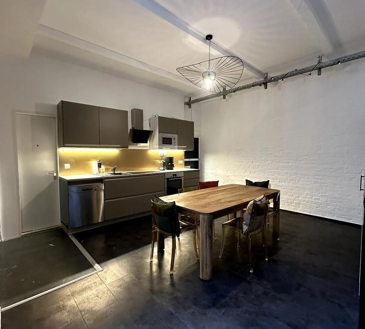 Beautiful Room In Shared Apartment In Kreuzberg Βερολίνο